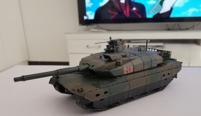 1/72 军模套件 No.16 日本陆上自卫队 10式主战坦克＆73式特大型半挂拖车