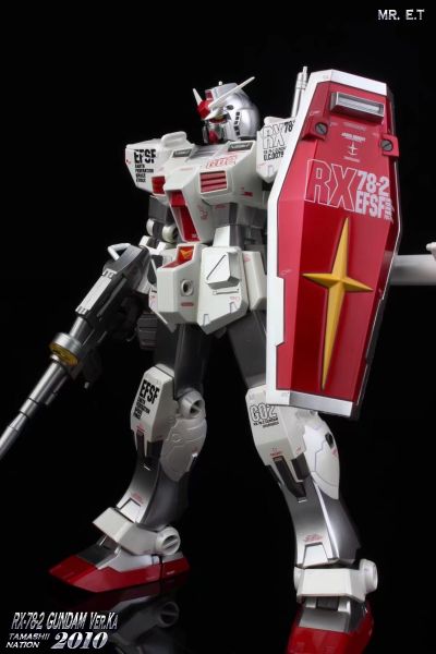 GUNDAM FIX FIGURATION METAL COMPOSITE RX-78-2 高达 Ver.Ka  Roll Out Colors（魂商店限定）