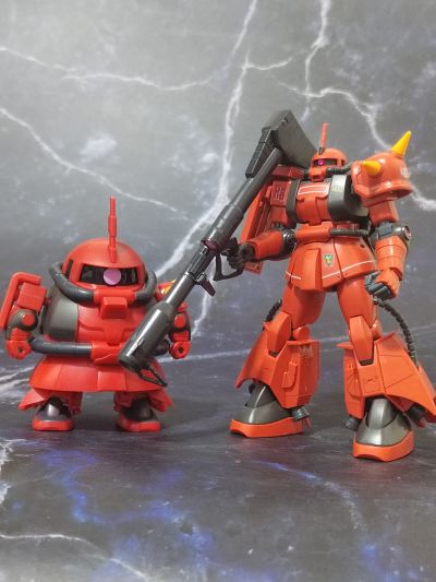 HGUC 1/144 机动战士高达 MSV-R 强尼·莱汀的归来 MS-06R-2 强尼・雷电专用扎古