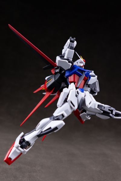 ROBOT魂＜机动战士系列＞   GAT-X105 强袭高达  剧中版