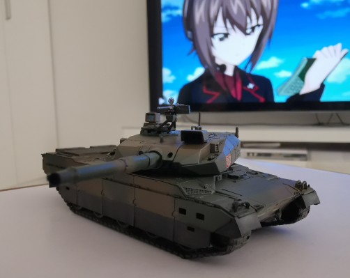 1/72 军模套件 No.16 日本陆上自卫队 10式主战坦克＆73式特大型半挂拖车