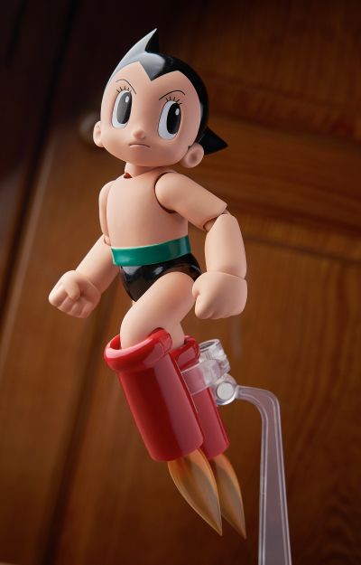 MAFEX 编号145 铁臂阿童木 阿童木 1.5版本