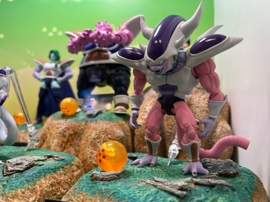 S.H.Figuarts  弗利萨 第三形态