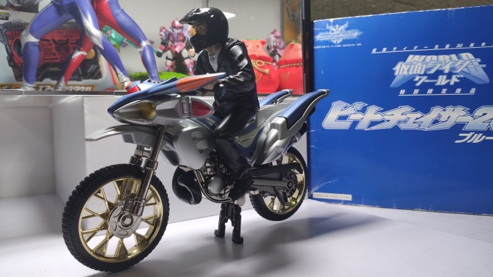 S.H.Figuarts(真骨雕制法) 假面骑士空我 假面骑士空我 惊异全能形态