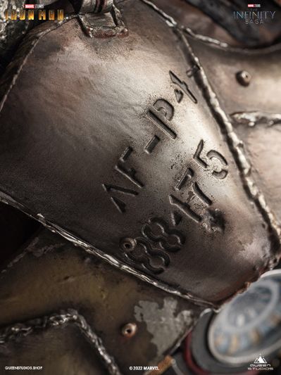 漫威系列 钢铁侠（2008） 钢铁侠 1号装甲 全身像