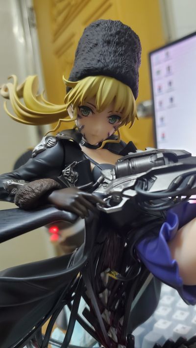 噬血代码 米亚·卡恩斯坦