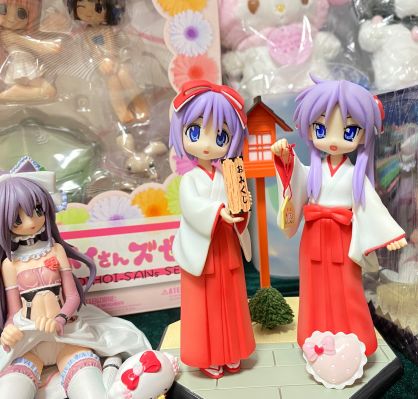 幸运星 柊 かがみ&柊司 New Year Shrine Miyazawa Ltd ver. 