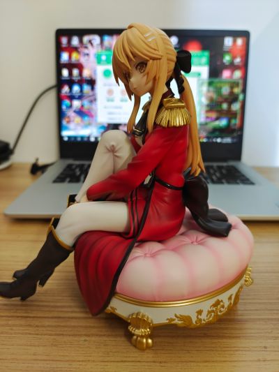 现实主义勇者的王国再建记 莉希雅·艾尔孚利登