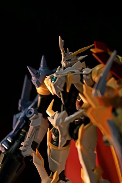 Figure-rise Standard  Amplified 奥米加兽（X抗体）
