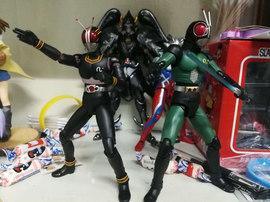 S.H.Figuarts 假面骑士暗日重生