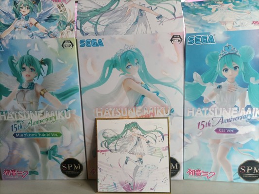 超级景品 “初音未来15周年纪念” 原画师：スオウ