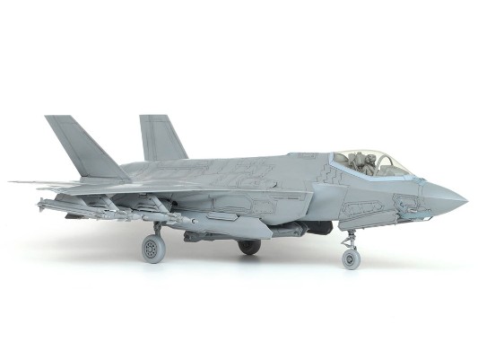 61124 洛克希德马丁 F-35A 闪电Ⅱ