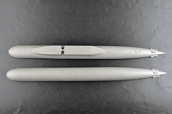 编号：05910  1/144 世界战舰系列 中国海军 092“夏”级战略核潜艇