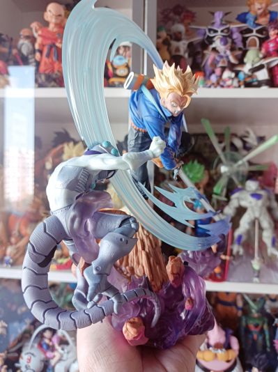 FiguartsZERO [超激战]  龙珠Z 超级赛亚人特兰克斯 -第二位超级赛亚人-