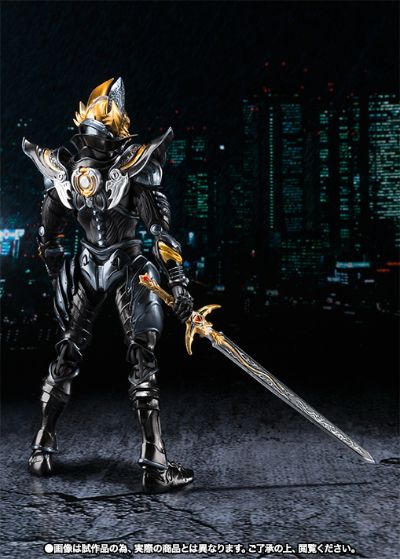 S.H.Figuarts  黄金骑士 牙狼（流牙版）