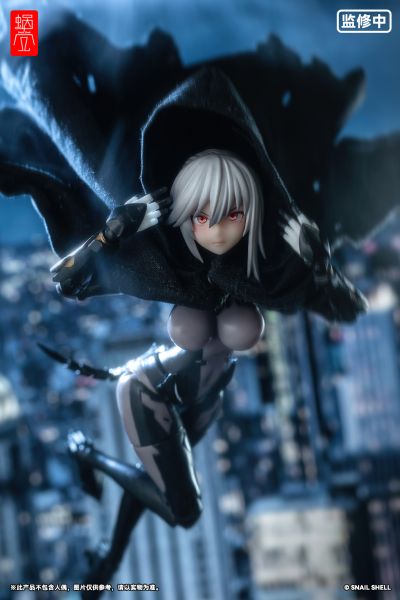 黑色战术连帽披风