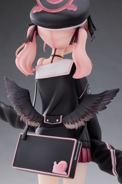 蔚蓝档案  下江小春