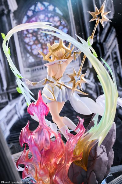 英雄联盟 拉克丝 大元素使