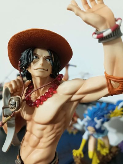 BANPRESTO手办斗兽场 海贼王 波特卡斯·D·艾斯