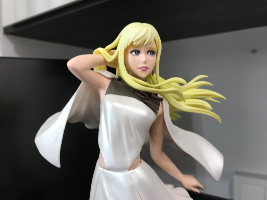 独特魅力 机动战士高达 闪光的哈萨维 琪琪·安达露西亚