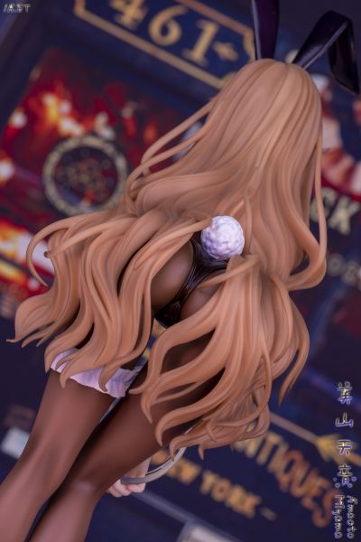 美山天音 兔女郎