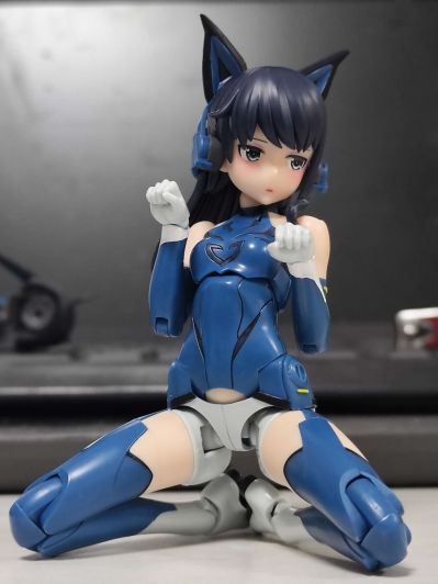 女神装置 机甲爱丽丝 小芦睦海