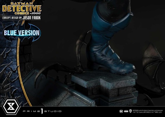 MMDC-50LM: 蝙蝠侠 DC漫画第1000集封面 概念设计师：Jason Fabok  蓝色蝙蝠侠