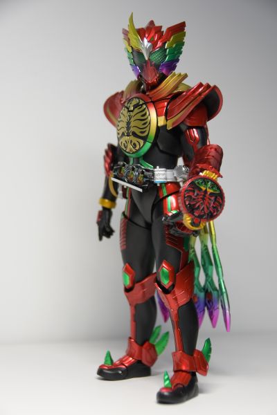 S.H.Figuarts(真骨雕制法) 假面骑士欧兹 十周年 复活的核心硬币 假面骑士欧兹 永恒鹰雀鹫联组