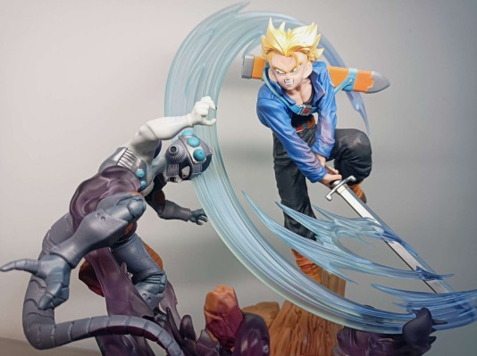 FiguartsZERO [超激战]  龙珠Z 超级赛亚人特兰克斯 -第二位超级赛亚人-