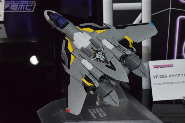 TINY SESSION 超时空要塞系列 VF-25S 弥赛亚女武神（奥兹玛·李专用）