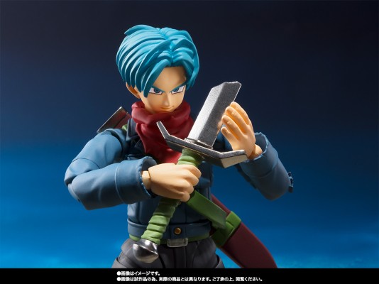 S.H.Figuarts 未来特兰克斯