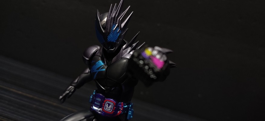 S.H.Figuarts  假面骑士劫克利维斯