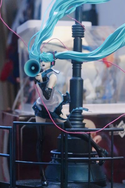 良笑20周年纪念书籍 ー初音未来 恋爱即是战争 精制版 ー