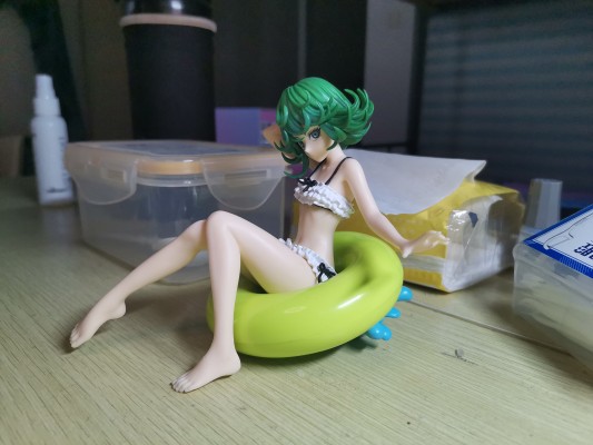 Celestial vivi 一拳超人 战栗的龙卷