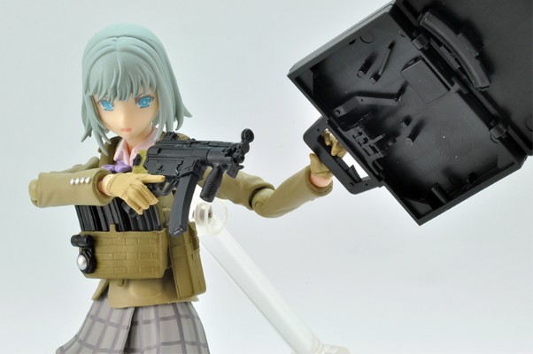 小军械库 LA045 MP5K 手提箱型