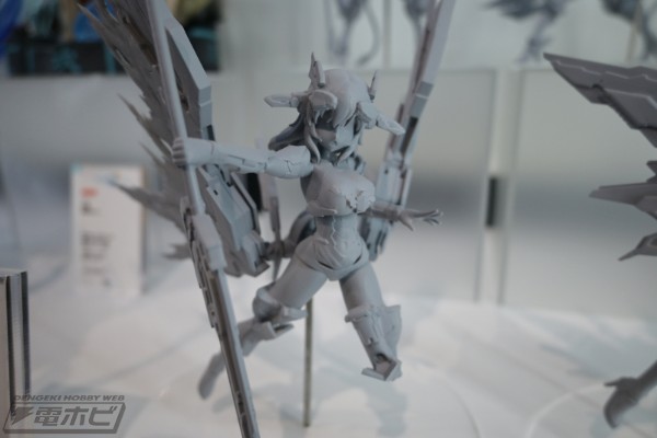 Hyper Body 机动战姬 ：聚变 AG-01 云雀 妮欧