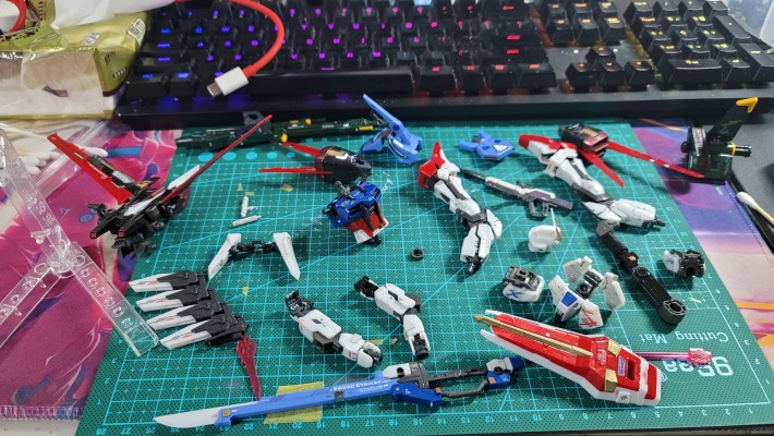 RG#03 翔翼型强袭高达