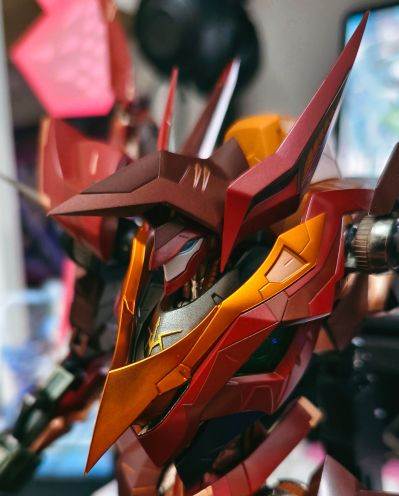 METAL BUILD DRAGON SCALE  红莲圣天八极式