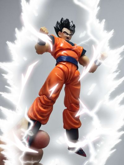 S.H.Figuarts  全力超级赛亚人 孙悟空