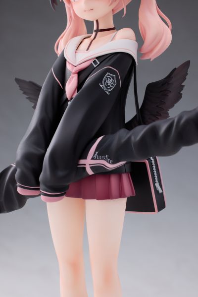 蔚蓝档案  下江小春