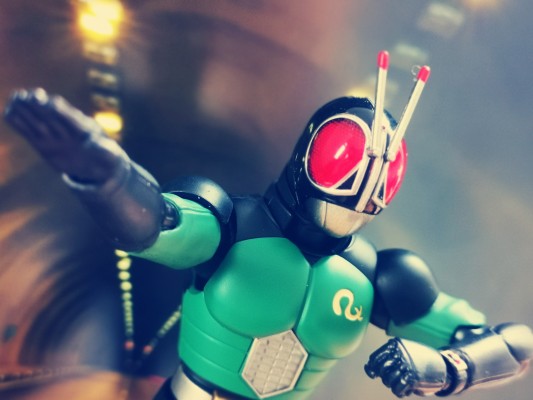 S.H.Figuarts 假面骑士暗日重生