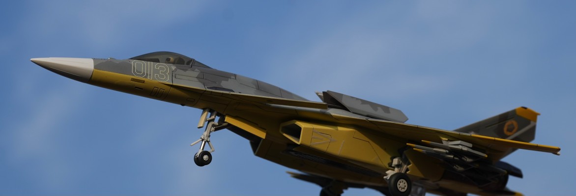 皇牌空战 CFA-44 模型爱好者版