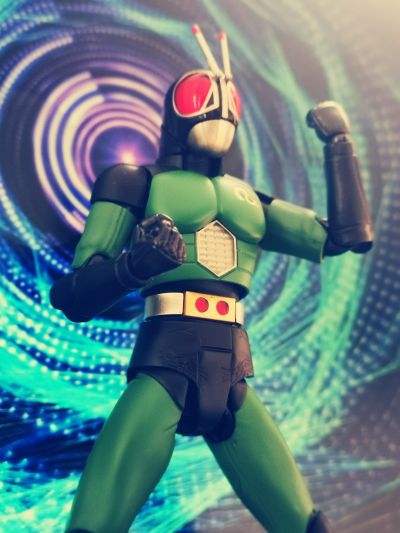 S.H.Figuarts 假面骑士暗日重生