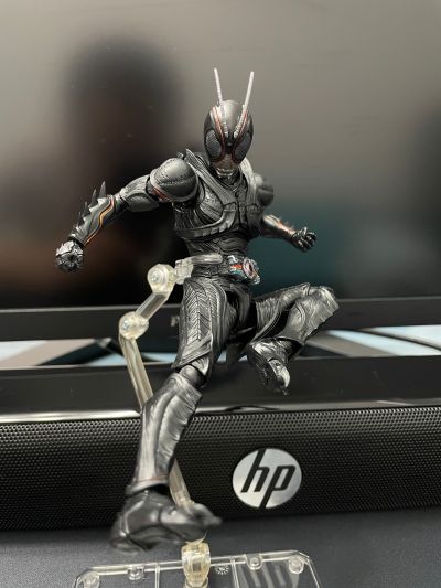 S.H.Figuarts  假面骑士BLACK SUN 假面骑士暗日