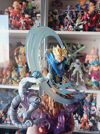 FiguartsZERO [超激战]  龙珠Z 超级赛亚人特兰克斯 -第二位超级赛亚人-