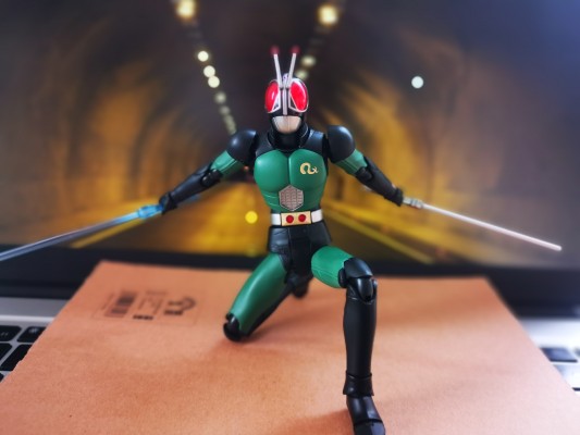 S.H.Figuarts 假面骑士暗日重生