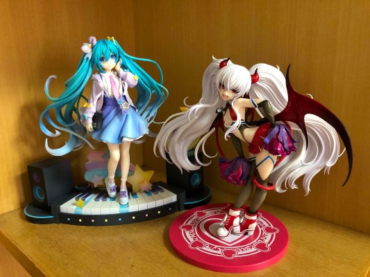 爆弹女孩 问答魔法学院MAXIVCORD  格林·阿珞薇 魅魔啦啦队cos