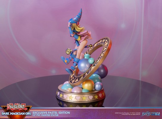 游戏王 黑魔导女孩