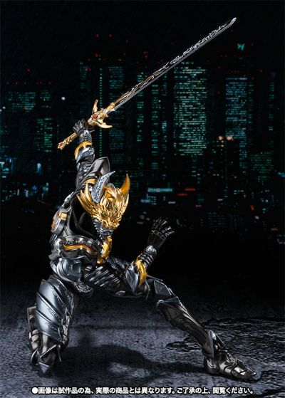 S.H.Figuarts  黄金骑士 牙狼（流牙版）