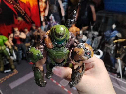 figma#SP-140 毁灭战士：永恒 毁灭战士